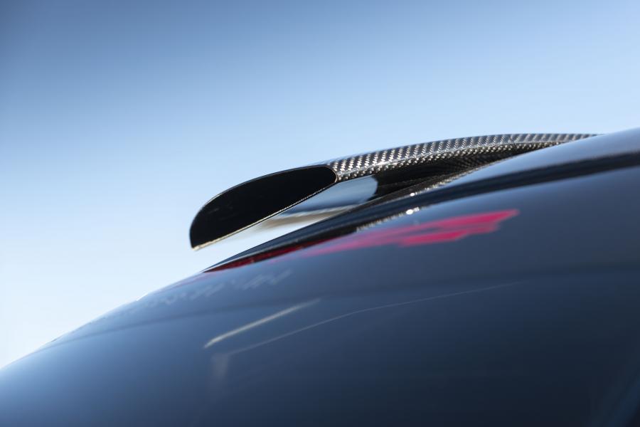 Детали экстерьера Lotus Evora GT4 Concept 2019 года  (фото 3 из 30)